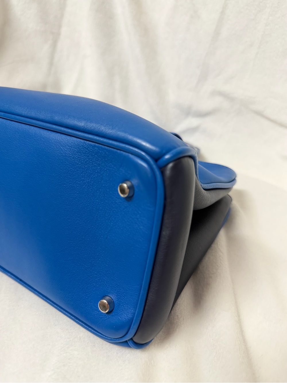 Christian Dior Blue Mini Diorissimo Tote Crossbody Bag ๐ - Picture 8 of 16